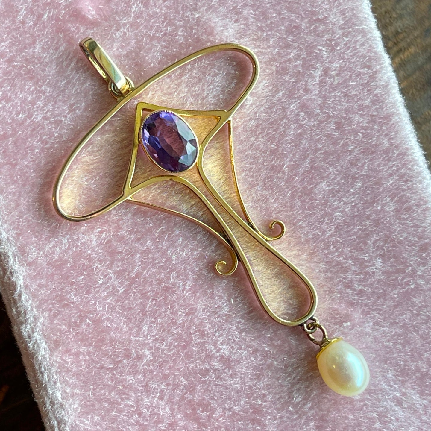 Art Nouveau 15K Gold Pendant with Amethyst and Pearl Drop