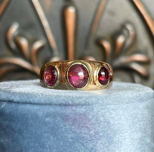 Stunning Victorian 3 Stone Garnet Ring 18k Gold