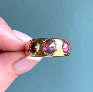 Stunning Victorian 3 Stone Garnet Ring 18k Gold