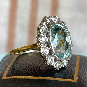 Aquamarine and Diamond Cocktail Ring in 18k Gold