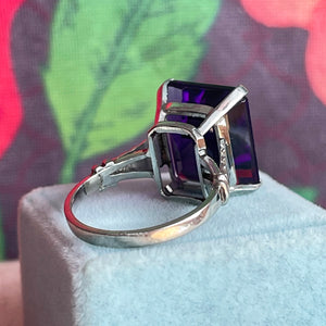 Vintage Art Deco Platinum Amethyst Ring