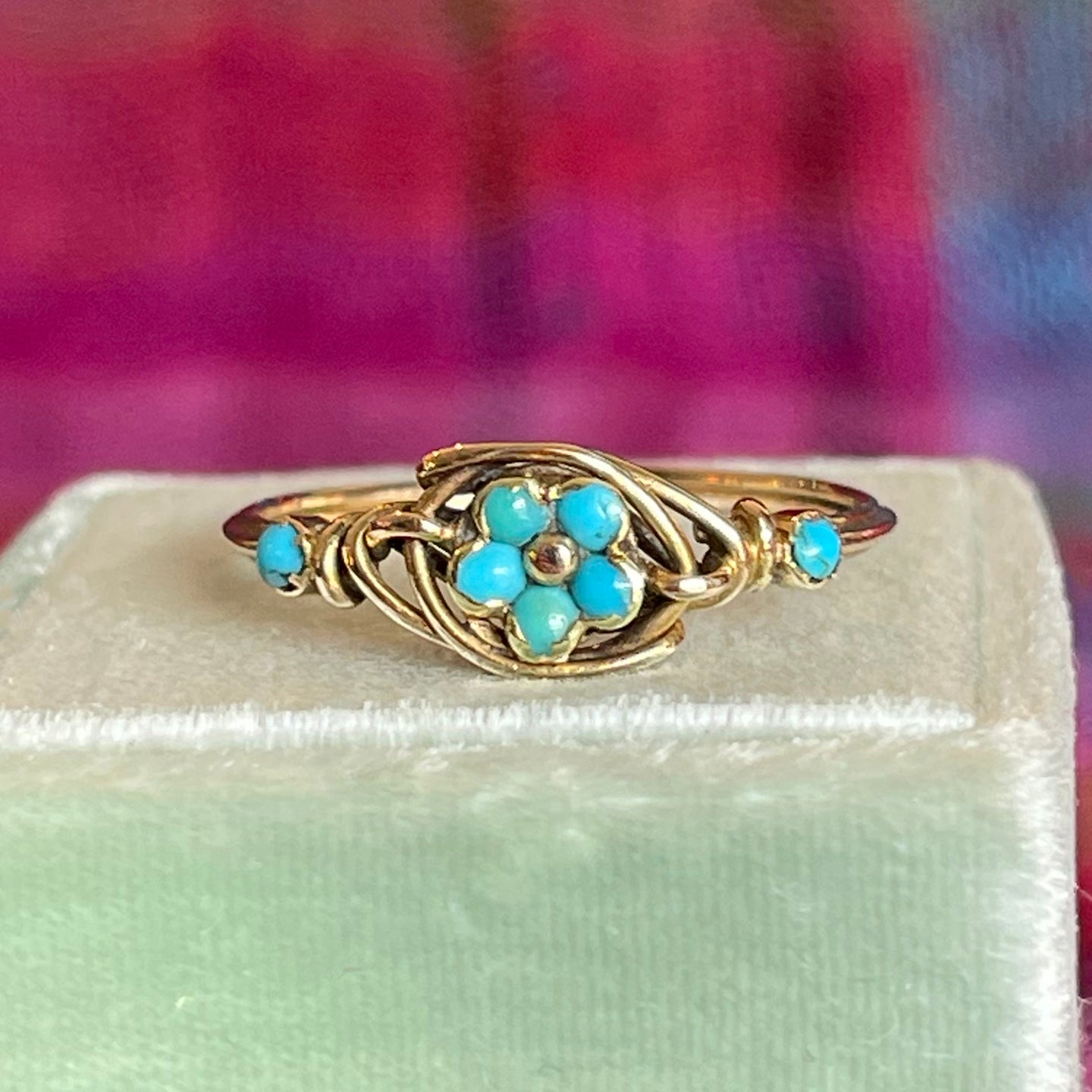 Victorian Turquoise Forget-Me-Not Ring in 15K Gold, c. 1870