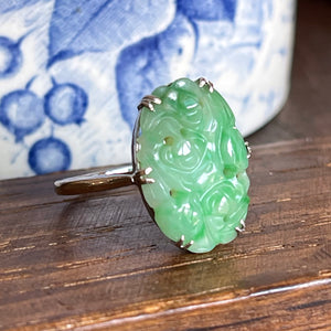 Art Deco Jade Floral Carved Ring in 9k White Gold, English, Size 8.5