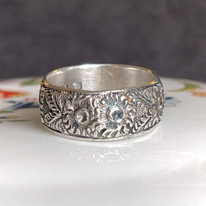 Victorian Silver Floral Band Ring, Birmingham 1883, Size 7