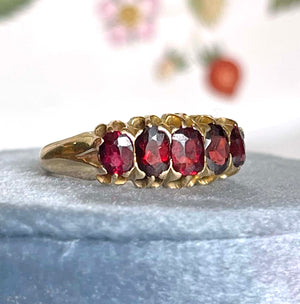 Antique Victorian 18k Gold 5 Stone Garnet Ring