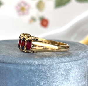 Antique Victorian 18k Gold 5 Stone Garnet Ring