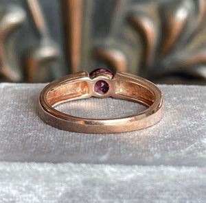 Vintage Rhodalite Garnet Solitaire Ring 9k Gold